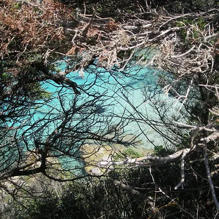 Giuseppina Ed Il Mare - Baia Santa Reparata -